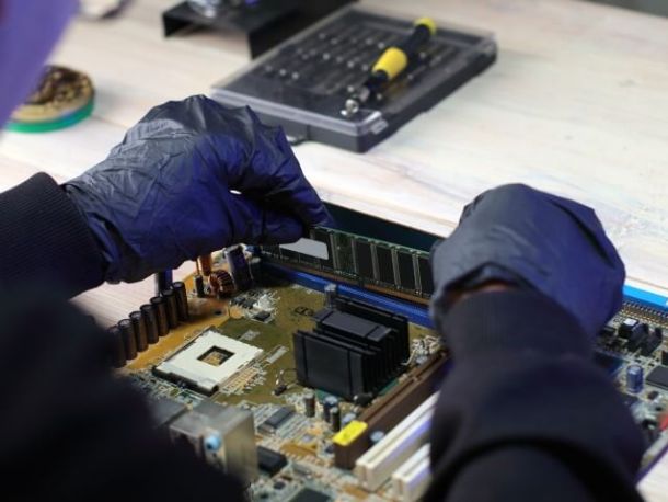 From Old to New: A Cyber Resilience Centre for London Guide to Secure Equipment Replacement for SMEs